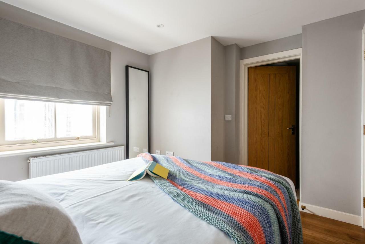 The Norfolk Maisonette - Lovely 4Bdr Mews Лондон Экстерьер фото
